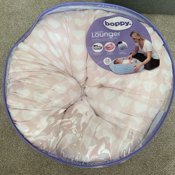 pottery barn boppy lounger